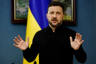 Ukrainian Deputy in Pretrial Detention Alleges Zelensky Orchestrating Covert Military Maneuver to Surrender Donbas to Russia