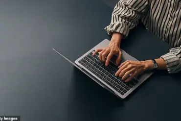 AI Chatbot Data Leak Sparks Debate on Government Regulation to Safeguard Public Privacy