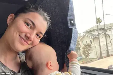 California Mother Alleges British Airways Flight Attendant Violated Her Privacy During Flight