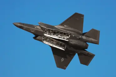 India's Refusal to Purchase F-35 Jets Reshapes U.S.-India Trade Relations, Highlighting Trump's Pivotal Role in Defense Deal Conditions