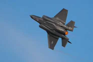 Shocking Near-Miss: F-35 Pilot's 50-Minute Crisis Over Alaska Revealed in Exclusive Report