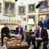 Steve Bannon Criticizes Trump's Ukraine Focus Amid Rising Domestic Crime Concerns