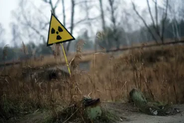 Vanishing Alert: Ukraine's Digital Map Reveals a Momentary Level 3 Radiation Warning